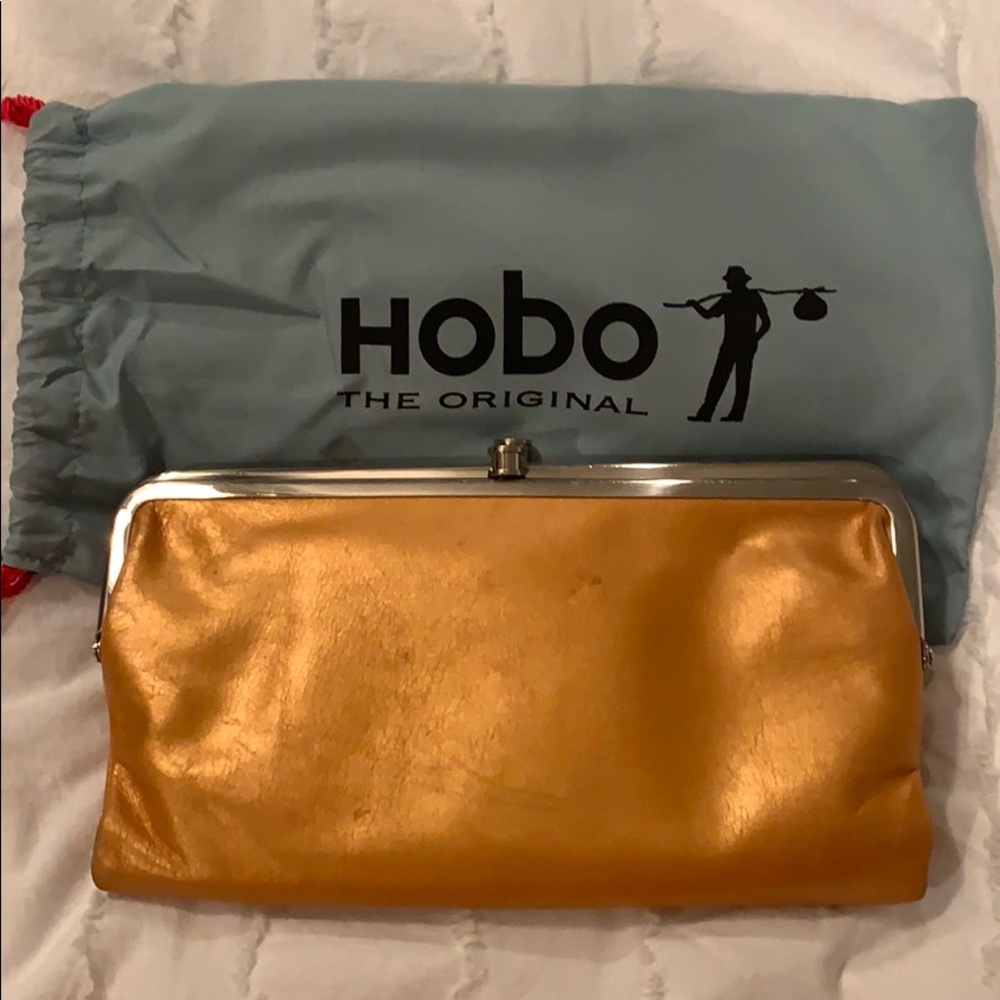 HOBO Lauren Clutch Wallet